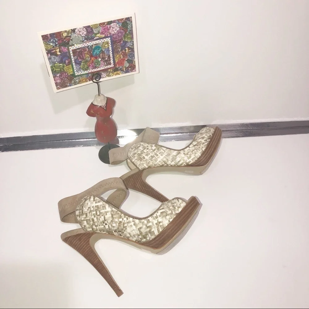 Michael Shannon “Cindy” basket weave/ suede heel.